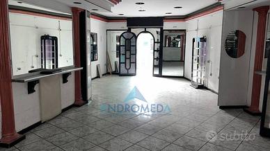 Immobile di 60 m² con 4 locali a Casandrino