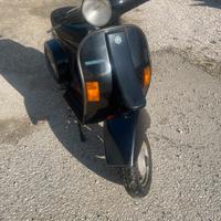 Vespa v 50