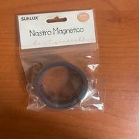 Nastro Magnetico Adesivo 20 mm x 1 m - nuovo