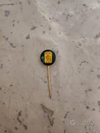 Spilla mondiali Italia 90 Fujifilm vintage