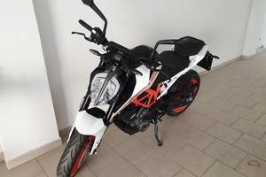 KTM DUKE 390 2021