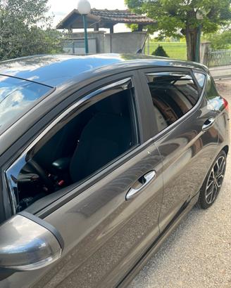 Kit Deflettori ClimAir  neri Ford Fiesta >2017