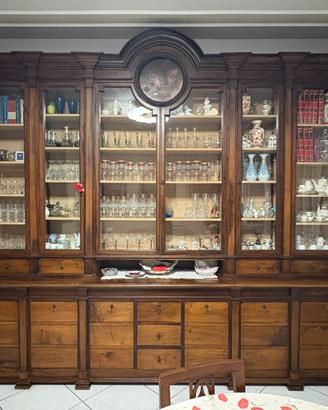 Raro imponente mobile d’epoca da farmacia