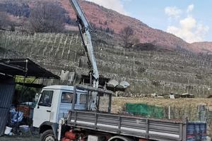 Fiat Iveco 79 140 con gru bonfiglioli