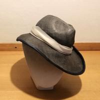 Cappello vintage in paglia. 