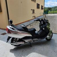 Suzuki Burgman 400 - 2001