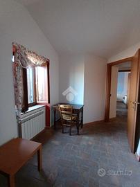 CASA SEMINDIPENDENTE A SAN VITO ROMANO