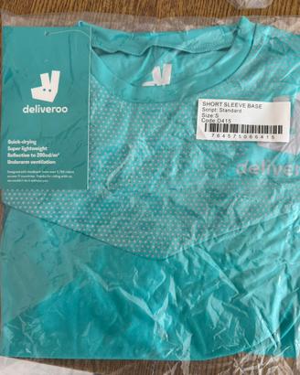 Magliette 3 Deliveroo nuove mai usate misura S