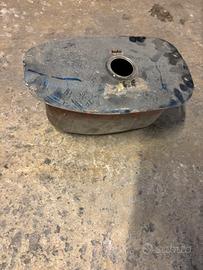 Serbatoio vespa px(ricambi vespa)