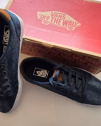 Scarpe Vans di tela 