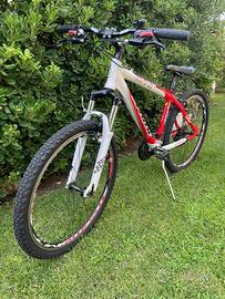 Mountan bike Atala speed design