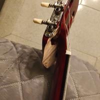 Chitarra rotta