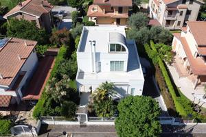 VILLA SINGOLA A PINETO