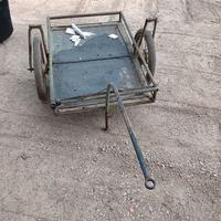 carretto per giardinaggio