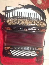 Fisarmonica Victoria completa di custodia