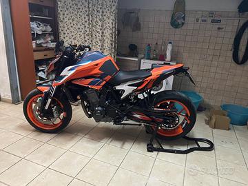 Ktm duke 790 A2