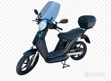 Motorino Elettrico 125cc Quadro Oxygen 