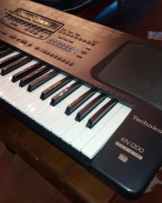 Technics KN 1200