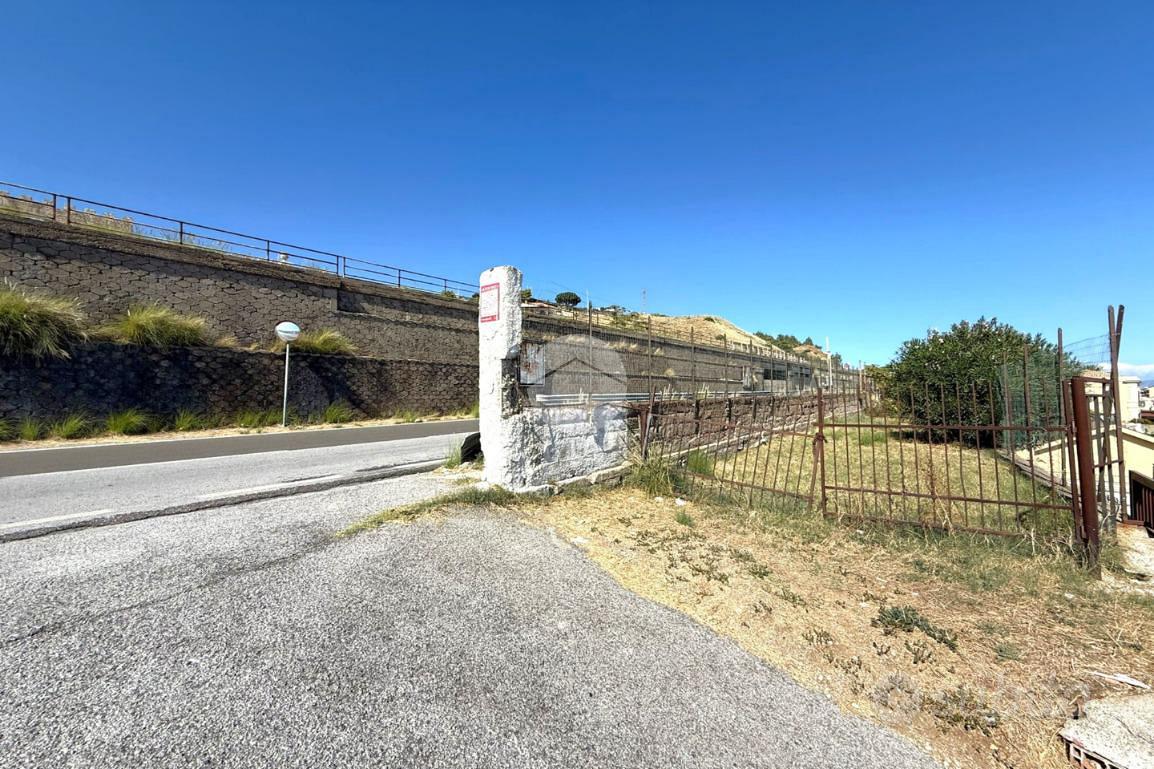 TER. RESIDENZIALE A MESSINA - Vista 5