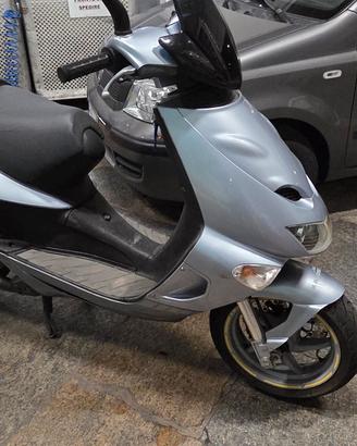 aprilia sr 150 2t