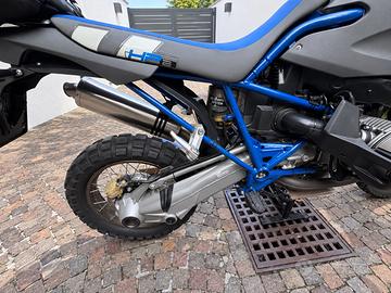 BMW HP2 ENDURO tenuta maniacalmente