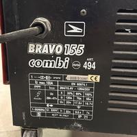 Saldatrice s filo continuo