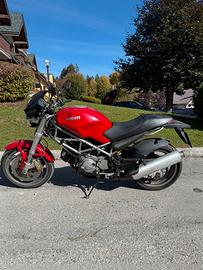 Moto DUCATI MONSTER s.ie