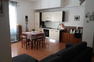 4 vani centro con parcheggio