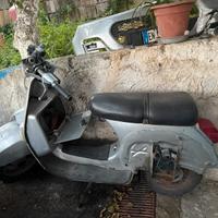 Vespa lml 200