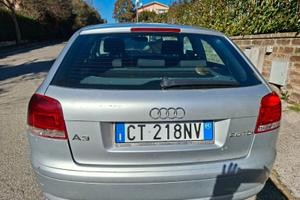 Automobile Audi a3