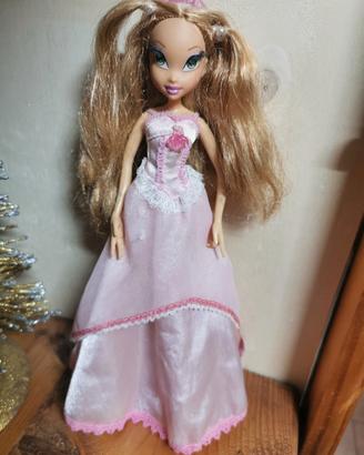 bambola Winx Club Mattel Doll Flora Regal Lights