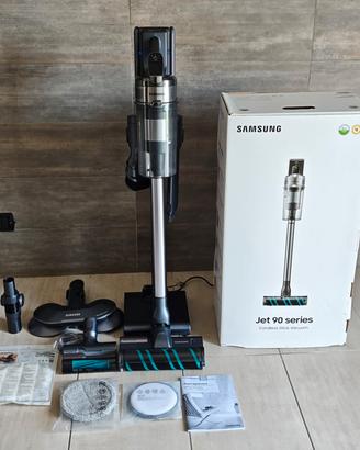 Aspirapolvere Samsung Jet 90 Series lavapavimenti