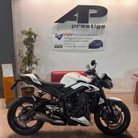 Triumph Street Triple R 765