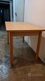 TAVOLO  DA CUCINA+ 4 SEDIE IN LEGNO 