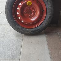 Ruotino di scorta e 2 copricerchi sparco R15