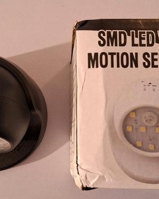 Luce notturna con sensore di movimento