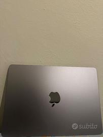 MacBook Air 2022 M2