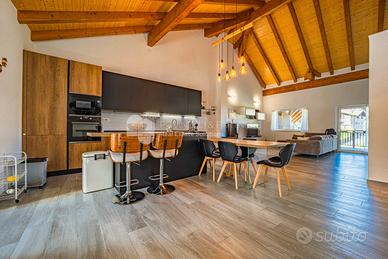 Esclusivo attico duplex con vista panoramica