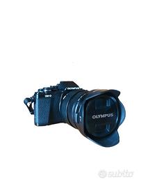 Olympus OM-D E-M10 Mark II + M.Zuiko 12-40 f/2.8