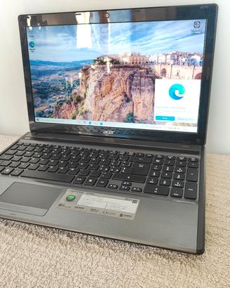 PC Portatile Acer Windows 10 i7 8GB SSD 240GB
