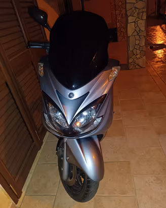 scooter Yamaha Mayesty 400