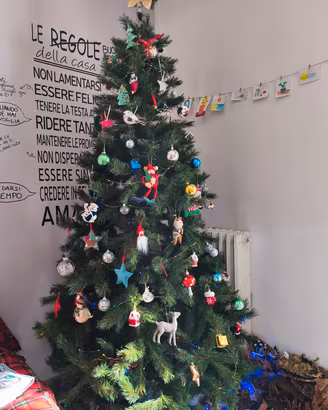 Albero di natale con scatola circa 2mt