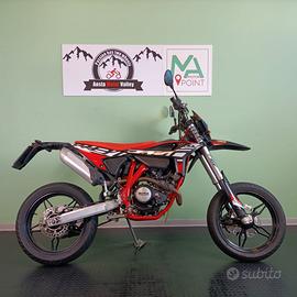 Beta rr 125 motard 2023 garantita e finanziabile