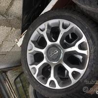 4 Cerchi da 17 per Fiat 500L.X. Più gomme in rega