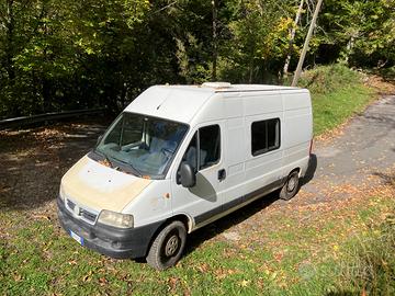 Fiat Ducato 244 2.8 JTD Diesel con gancio traino