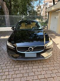 Volvov60 cross country