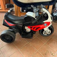 triciclo bambino elettrico replica bmw