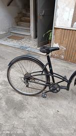 city bike olandese B'Twin femminile 