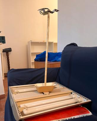 Lampadario neon ufficio