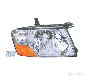 FANALE DESTRO PER MITSUBISHI MONTERO PAJERO 03-06 